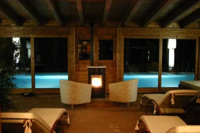 Zona relax panoramica, con stufa norvegese