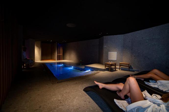 Hotel vicino Norcia con SPA: Piscina Coperta Riscaldata 