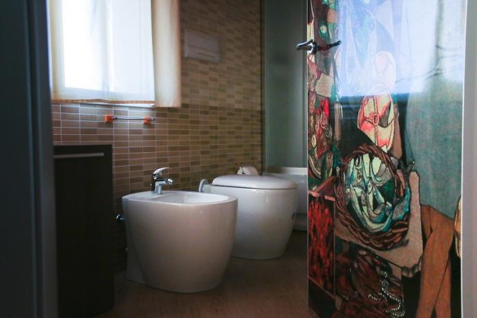 suite guttuso dettaglio bagno