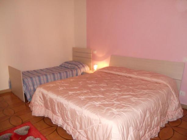 Camera Rosa 3 pax B&B vicino Siena