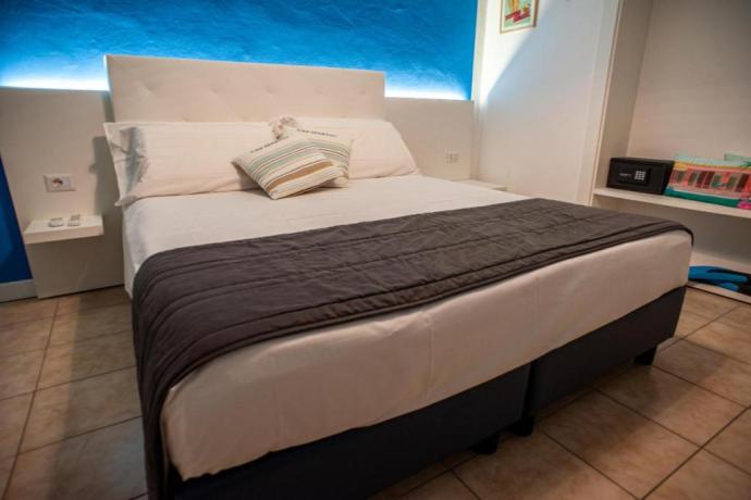 Camere balcone vista mare Hotel spiaggia Minturno