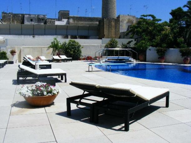 Hotel con Piscina e Centro Benessere-Lecce 