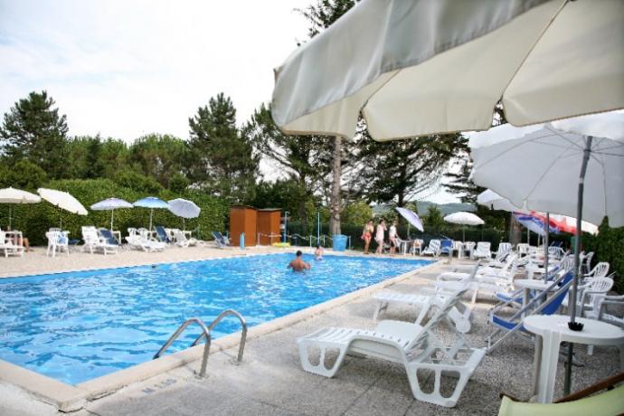 Villa vacanze a Gubbio con piscina 