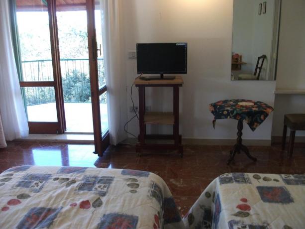 Camera con balcone B&B vicino Lago Trasimeno 