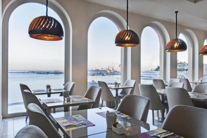 Hotel Ancona Porto e vicino Stazione Ferroviaria