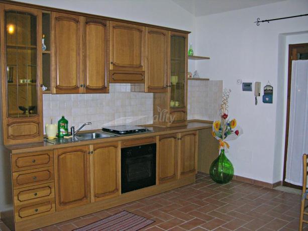 Villa in Umbria con piano cottura e salone