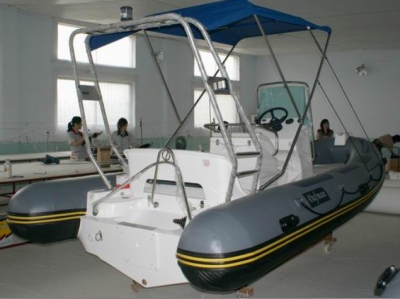 gommoPrence RIB520C con rollbar acciaio