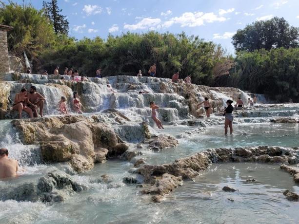 Vista Cascatelle terme di Saturnia, ingresso libero 