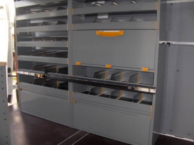 Doppio portello con apertura basculante