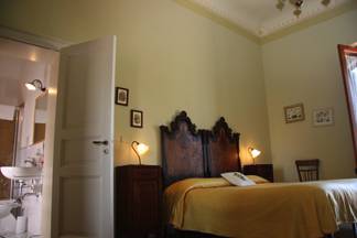 Camere semplici ma raffinate