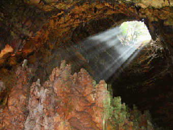 Holiday in Italy, Visit the Caves in Puglia