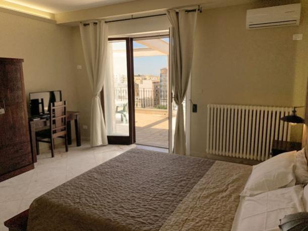 Camera con terrazzo privato nel cuore di Lecce 