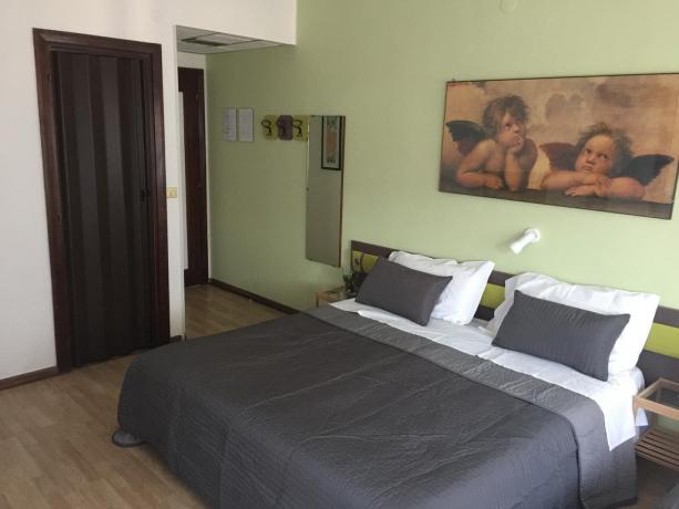 Albergo 2 stelle con aria condizionata ad Aprilia - Latina