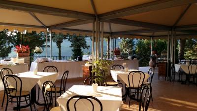 Eating out in Castello Medioevale
