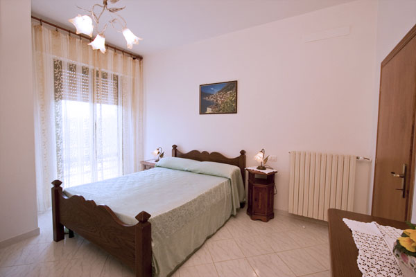 Appartamento Colombaia-camere da letto-Cortona 