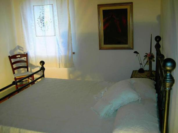 Camera matrimoniale letto in ferro battuto