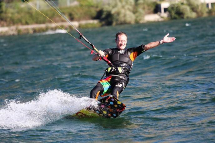 kite surf sul lago di Piediluco 