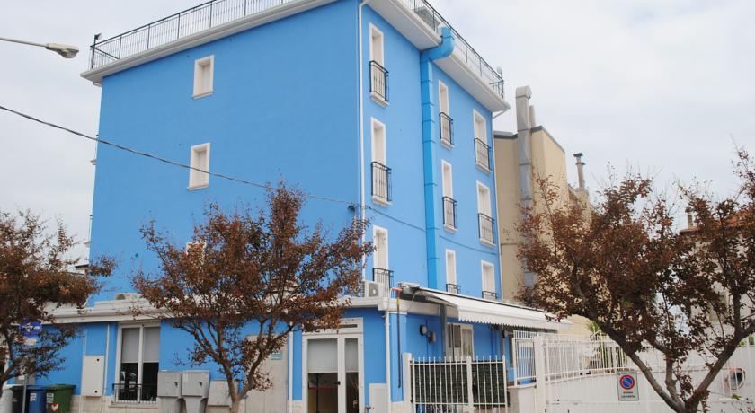 Hotel 3 stelle ideale per bambini Lido-Fermo