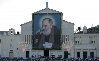 Convento Santa Maria delle Grazie, tomba di Padre 