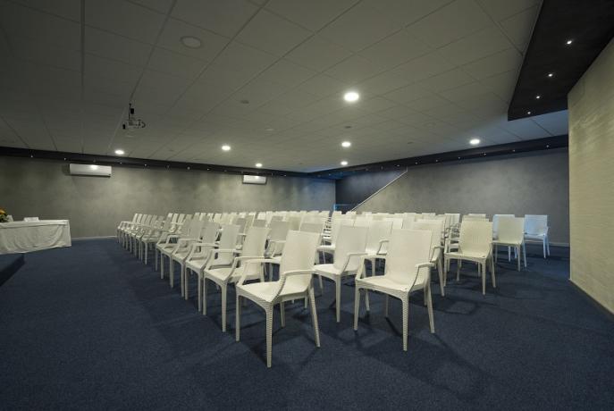 Grande sala convegni, soggiorni lavoro, hotel in Cilento