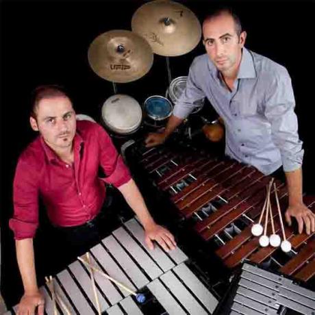 TIUNTAKA in “Da Bach a Michael Jackson a suon di percussioni”