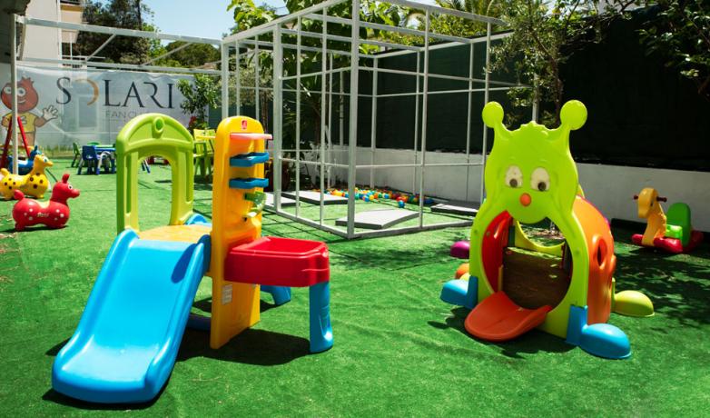 area-giochi-bambini-hotel-3stelle-Paestum-Cilento