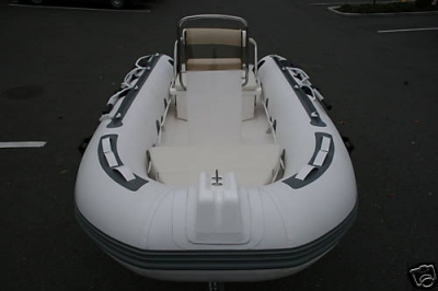 RIB gommone 390 con accessori