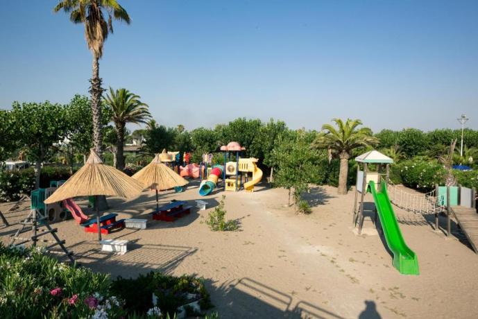 Residence a Manfredonia con Parco Giochi per Bambini 