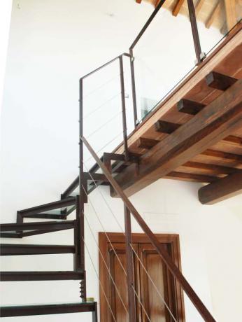 s2-8 scala interno parapetto tiranti inox