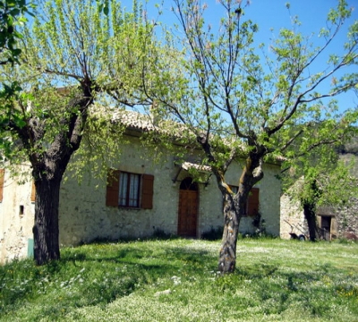 casale indipendente in collina in Umbria 2-6persone 