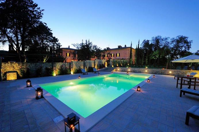 Affitto Villa Lusso con piscina 3camere Umbria-Perugia