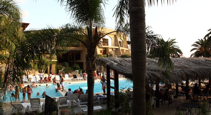 Piscina aperta tutti i giorni