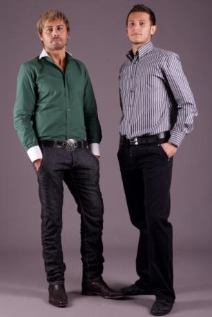 Camicia uomo modello slim maniche lunghe