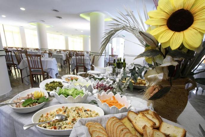 Ristorante interno Hotel in Abruzzo 