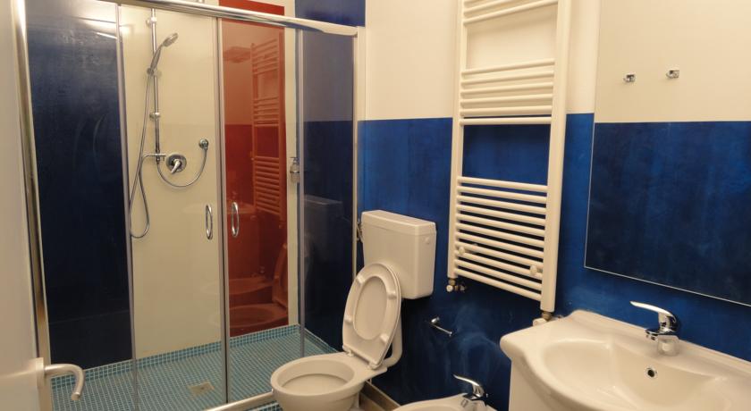 Camere prezzi bassi con Bagno Privato Pavia