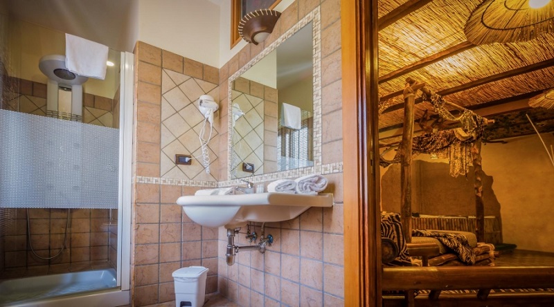 Suite notti d'Africa con Bagno privato 