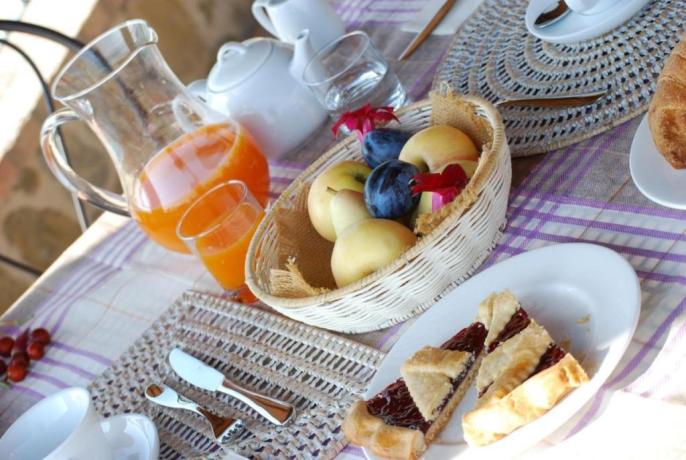 Colazione in camera agriturismo Bettona 