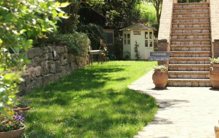 Giardino curato, appartamenti vacanze Perugia