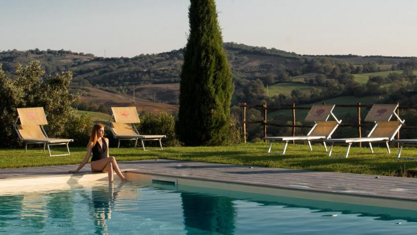 Piscina panoramica vicino le Terme di Saturnia