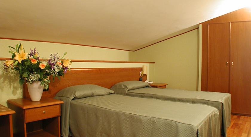 Camere confortevoli in Hotel vicino Roma Tivoli 