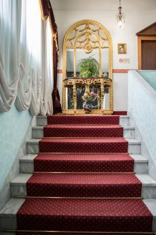 Hotel di lusso vicinissimo Ostia Lido