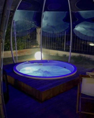 SPA in Notturna con Idromassaggio 35 gradi