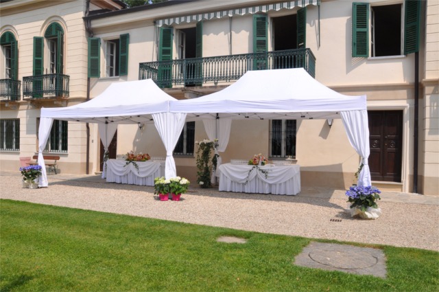 Gazebo per rinfreschi e catering all'aperto
