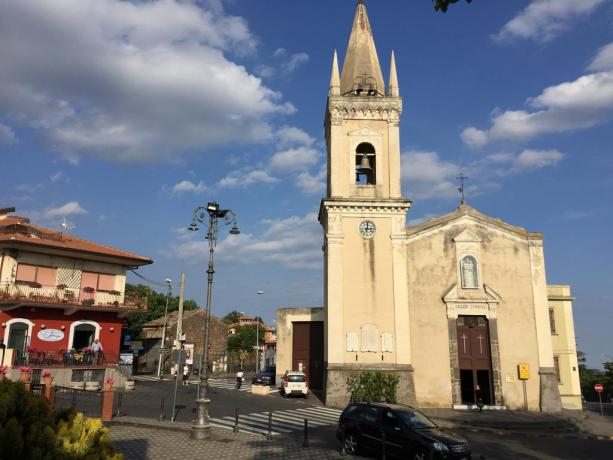 La cittadina di Ragalna in Sicilia