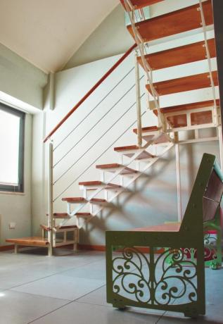 s85 scale prefabbbricate con gradini im legno