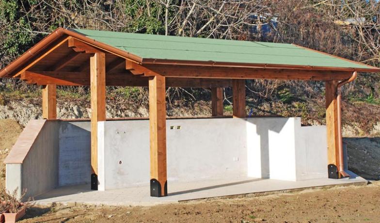 tettoie in legno prefabbricate su misura