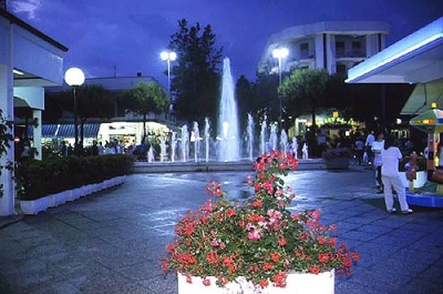 hotel in the center,  square piazza San Mauro Mare