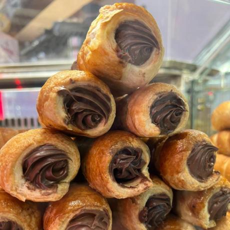 Cannolo al Cioccolato: Colazione gruppo Assisi Centro