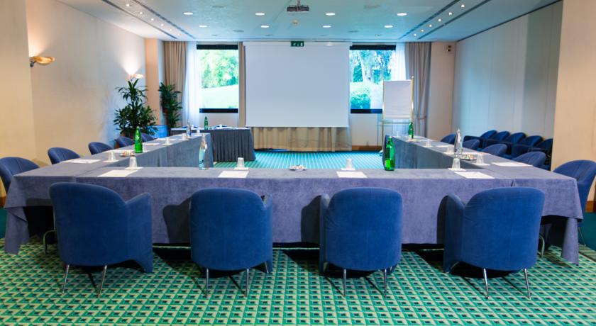 Hotel ideale per soggiorni di lavoro e turistici