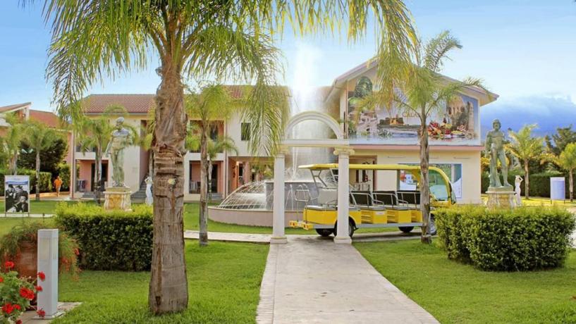 Villaggio-Hotel Badolato con Animazione e Miniclub